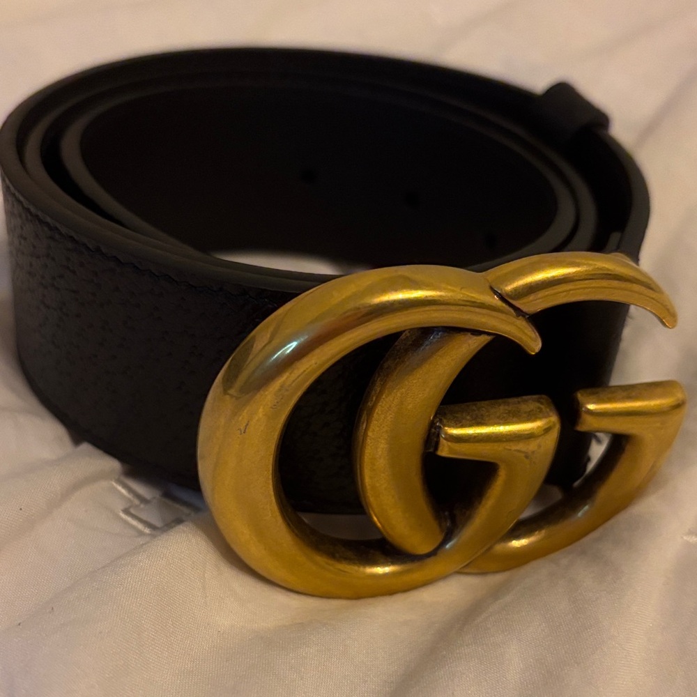 Gucci Black Belt with Gold GG Buckle